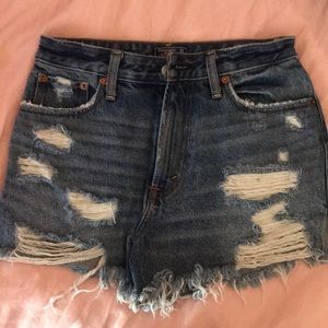 Abercrombie high rise jean shorts size 25